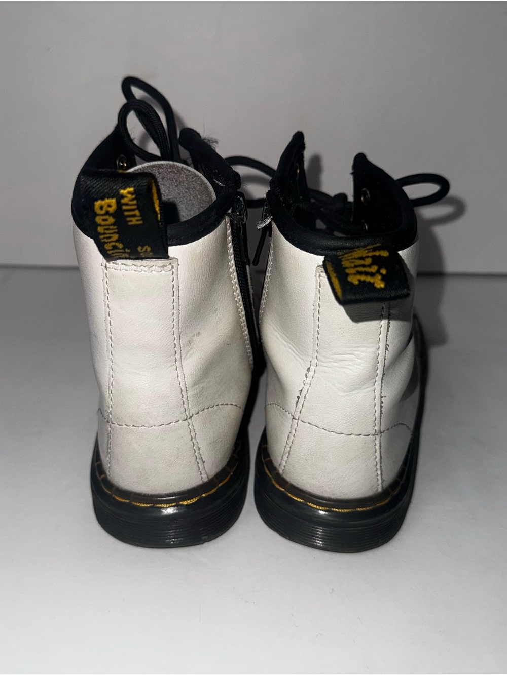 Dr. Martens ankle boots big kids size 1 - Picture 5 of 7
